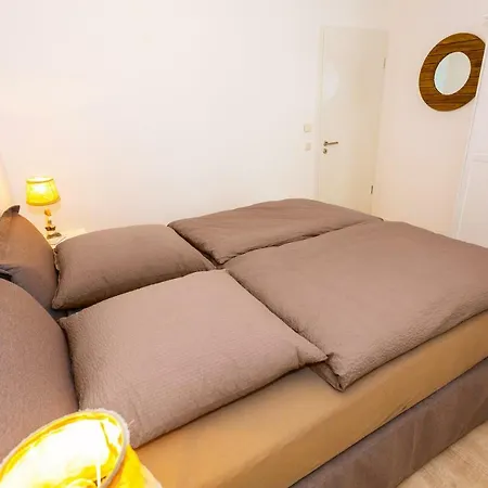 Komfort Ferienwohnung Backbord By Meer 公寓